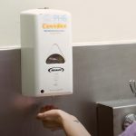 Toucless sanitiser dispenser
